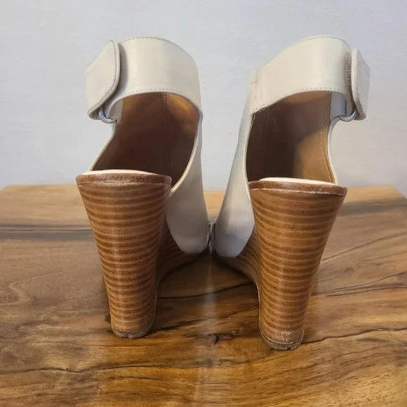 Rag & Bone Wembley Wedge Bone Colored Sandals - Picture 8 of 16